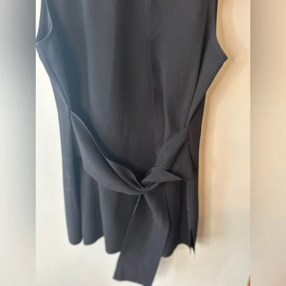 Tristan sleeveless top - Picture 5 of 10